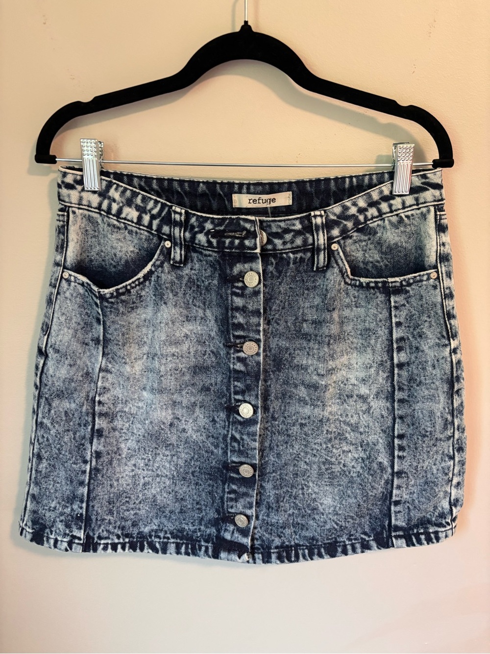 Refuge Women's Acid Wash Denim Button-Front Skirt